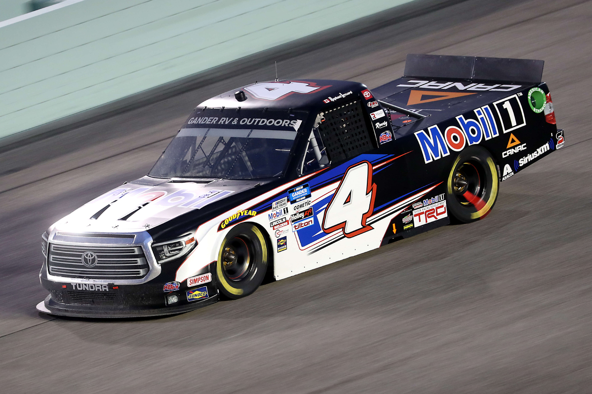 Lessard Rebounds from Late-Race Penalty to Finish 11th at Homestead